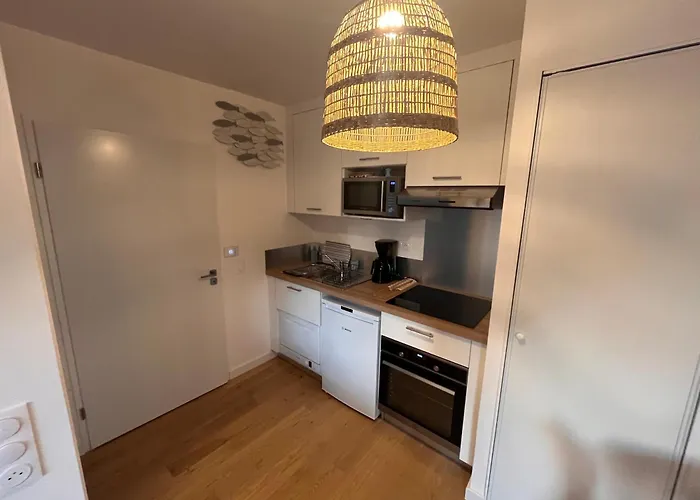 Апартаменты Calme Et Luxe Dans Cite Balneaire Кабур