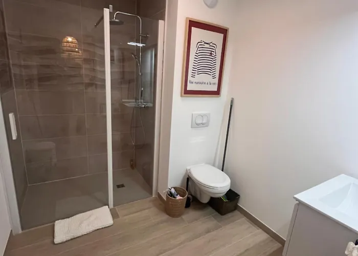 Calme Et Luxe Dans Cite Balneaire